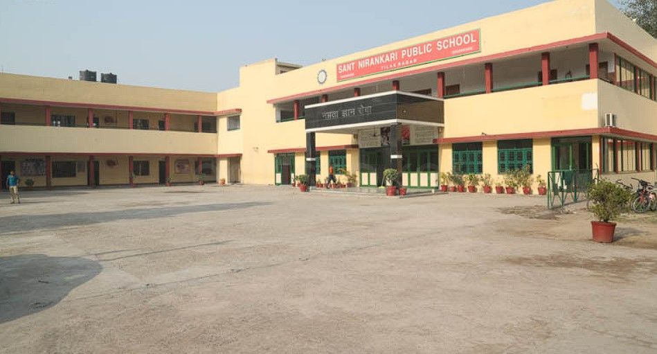  Sant Nirankari Public School