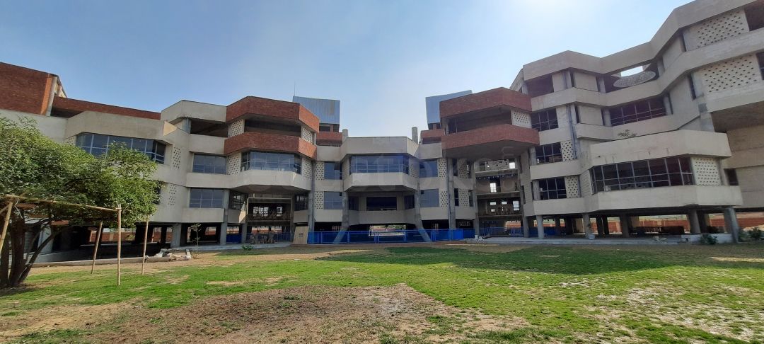 Prakriti School, Sector 128, Goberdhanpur, Noida | Admission, Reviews ...