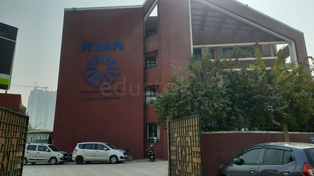 Ryan International School, Amrapali Dream Valley, Greater Noida ...