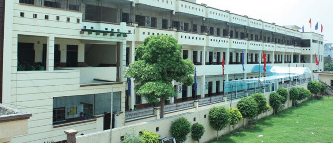  Elite International School