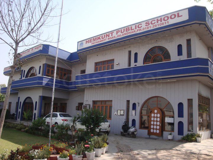  Hemkunt Public School