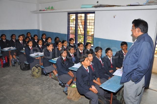 st-johns-english-school-near-old-polic-station-bengaluru-fees