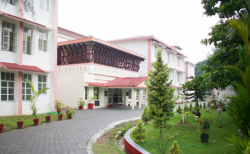 Schools in Jawahar Nagar, Kochi, NAVY CHILDREN SCHOOL, Naval Base, Willingdon Island, Willingdon Island, Kochi