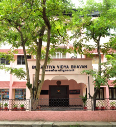 Schools in Pullepady, Kochi, Bharatiya Vidya Bhavan, TD Road, Marine Drive, MarineDrive, Kochi