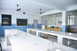 LUCKNOW PUBLIC COLLEGE Galley Image 2