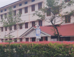 Schools in Valanjambalam, Kochi, BHAVANS VIDYA MANDIR, GIRINAGAR, KADAVANTHARA, GIRINAGAR, Kochi