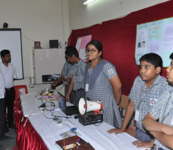 Smt.Ramkuwar Devi Fomra Vivekananda Vidyalaya Galley Image 3