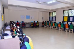 Bharati Vidyapeeth English Medium School Galley Image 3