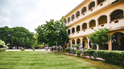 Day School near Bazardiha, Varanasi, Little Flower House, Manduwadih Road, Near Popular Hospital, Manduwadih, Varanasi