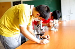 Schools in Chandapura, Bangalore, Brookfield High School, Singena Agrahara Road,Via Huskur Road/A.P.M.C. Yard,Electronic City P.O., Gulimangala, Bengaluru