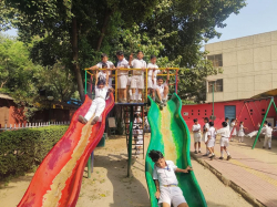 Day School near East Of Kailash, 3, GURU HARKRISHAN PUBLIC SCHOOL, Hemkunt Colony Rd, Chirag Enclave Main Rd, Kailash Colony, Greater Kailash, Greater Kailash, Delhi