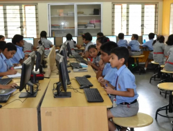 CBSE Schools in Peenya, Bangalore, K L E SOCIETY SCHOOL, S Nijilingappa College Campus , II Block, Rajajinagar, 2nd Block,Basaveshwar Nagar, Bengaluru