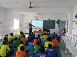 SRI VENKATESWARA VIDHYALAYA Galley Image 4