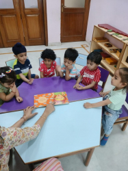 Pre School near Yusuf Sarai, Delhi, CRAYONS MONTESSORI, D-1/1, Hauz Khas, Jia Sarai,Hauz Khas, Delhi