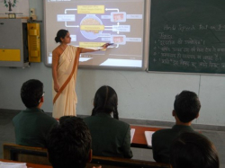 The Chanda Devi Saraf School Galley Image 3