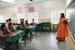 VALLAL SABAPATHY MATRICULATION HIGHER SECONDARY SCHOOL Galley Image 2