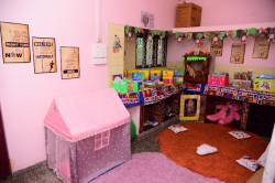 Little Johny's Kindergarten Galley Image 4