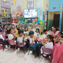 Best Play Schools in Varanasi, Kidzee Ravindrapuri, Plot No: B1/87-7-1K-N, Goenka Gali, Ravindrapuri, Ravindrapuri Extension, Anandbagh, Bhelupur, Bhelupur, Varanasi