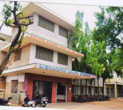 Day School near Shanthi Nagar, Bangalore, Hombe Gowda Boys High School, 18/2, 10th Cross Road, Near Red FIeld, Hombegowda Nagar, Wilson Garden, Wilson Garden, Bengaluru