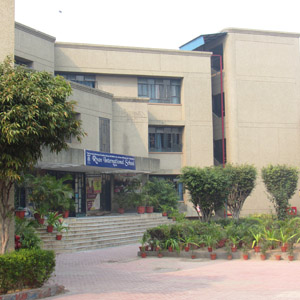 Schools in Dadri Road, Noida, Ryan International school, D – 46B, Sector – 39, D-46	Near Golf Course Metro Station, Noida