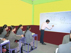 Holy Childern Public School & Hostel, Bhagwanpur, boarding school in Varanasi