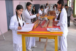 Navyug Senior Secondary School Galley Image 3