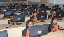 Sri Shaarade Vidyaniketan Galley Image 3